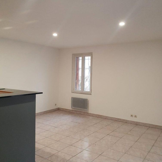  Annonces VITROLLES : Appartement | MARSEILLE (13016) | 50 m2 | 139 000 € 