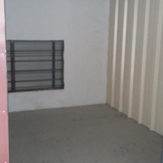  Annonces VITROLLES : Garage / Parking | LES PENNES-MIRABEAU (13170) | 5 m2 | 95 € 