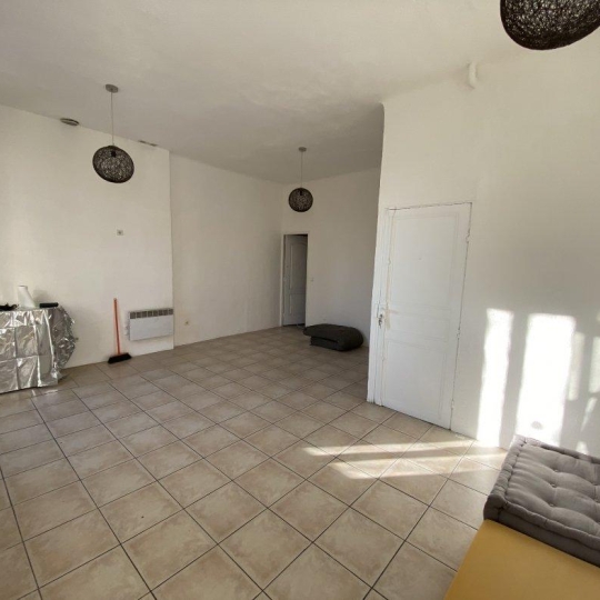  Annonces VITROLLES : Appartement | MARSEILLE (13015) | 64 m2 | 129 000 € 